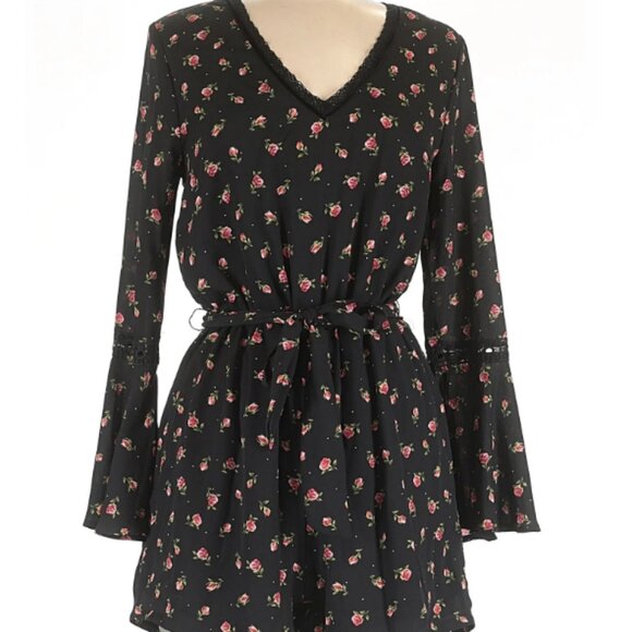 Disney Pants - Disney Princess Womens Medium Floral Romper Bell Sleeves